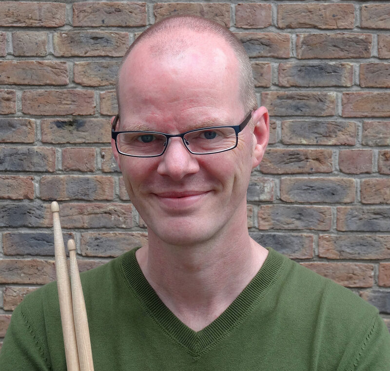 Rechtzeitig zum Beginn des neuen Schuljahres unterrichtet Jochen Hafner jeweils dienstags als neuer Schlagzeuglehrer.