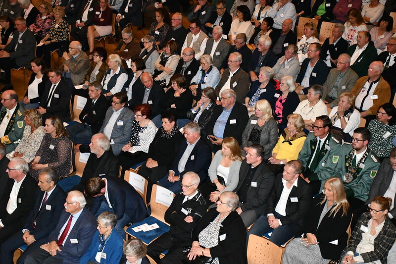 Rund 400 geladene Gäste besuchten den Erntedankempfang im Römersaal des Bürgerhauses.